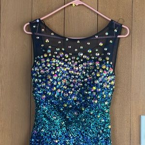 Women’s Dress size  8 Long Evening Gown